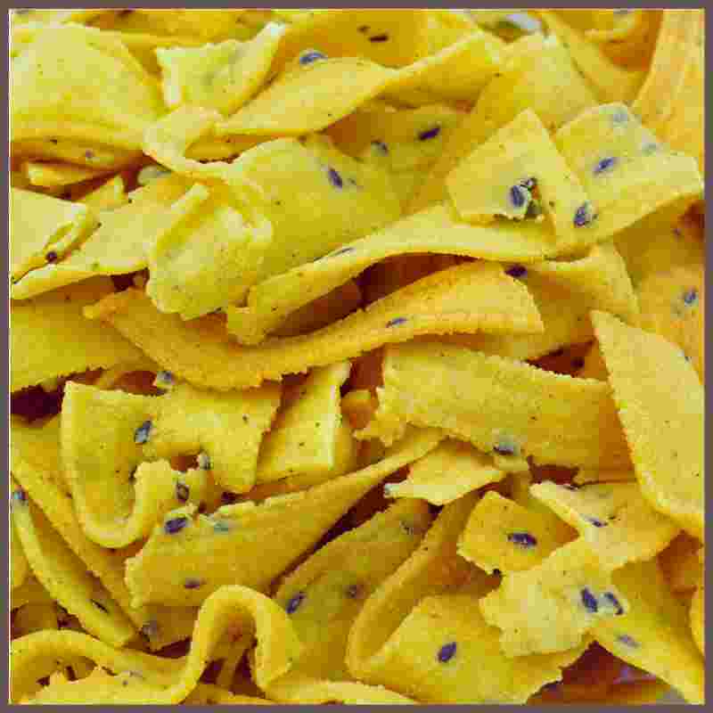 Garlic Ribbon Pakodi - srimouryas.comNamkeens