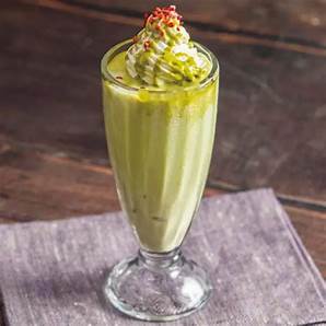Pista Milkshake - www.srimouryas.comMilkshakes